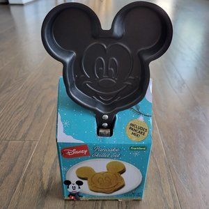 Mickey Mouse Pancake Skillet Set